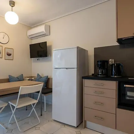 Elysian Studio * Kalamata